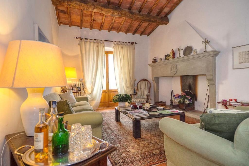 דירות גרבה אין קיאנטי Casa Adriano מראה חיצוני תמונה